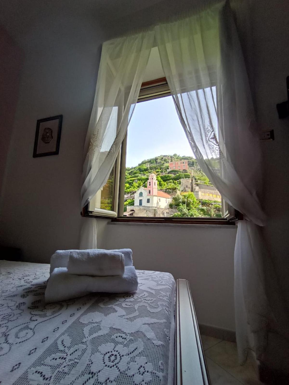Ninfea Apartment Minori Exterior photo